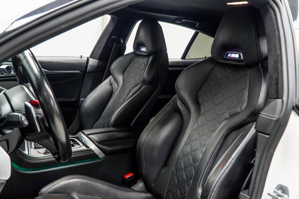 2022 BMW M8 Competition