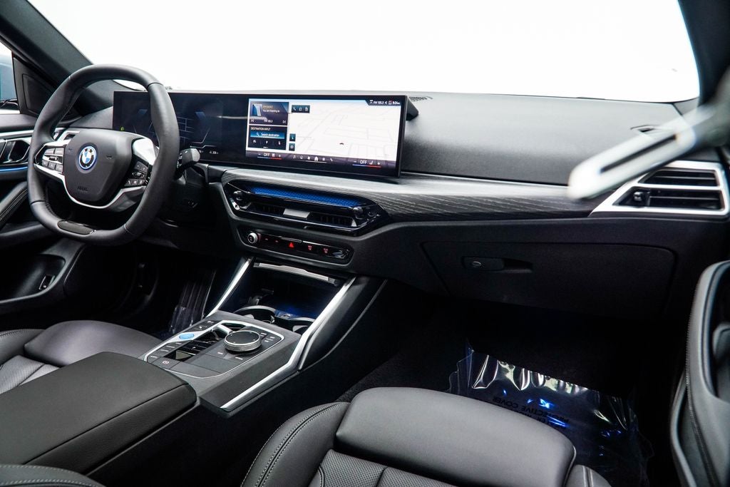 2025 BMW i4 eDrive40