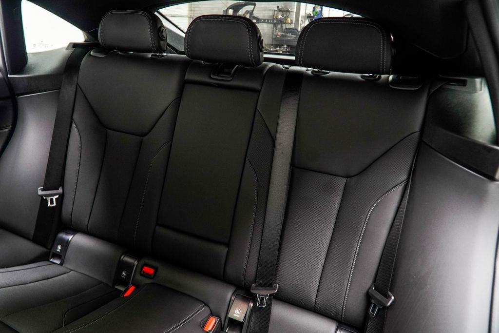 2025 BMW i4 eDrive40