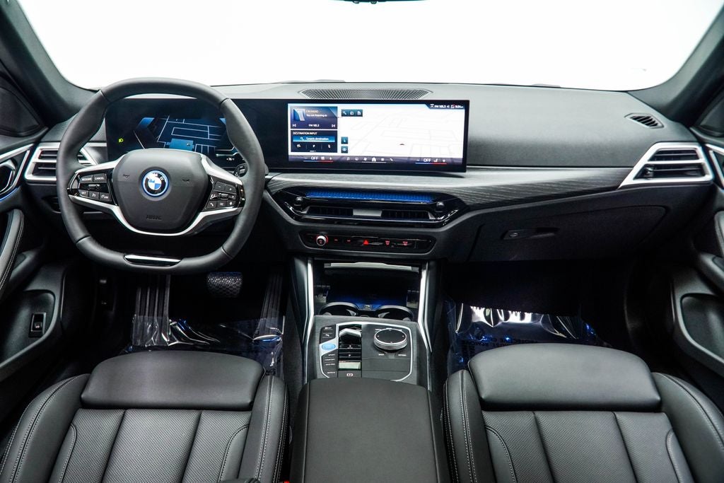 2025 BMW i4 eDrive40