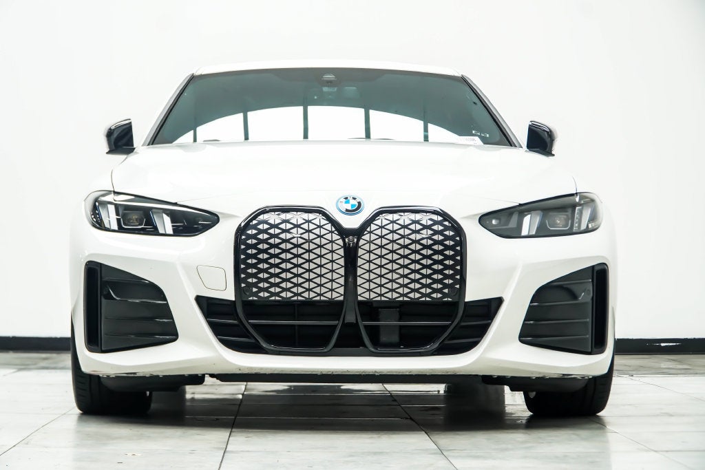 2025 BMW i4 xDrive40