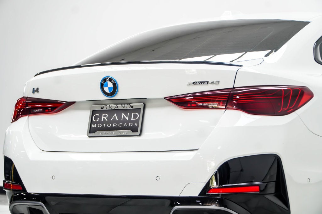 2025 BMW i4 xDrive40