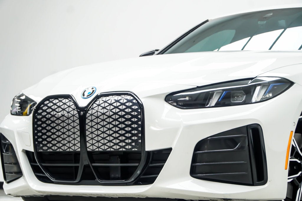 2025 BMW i4 xDrive40