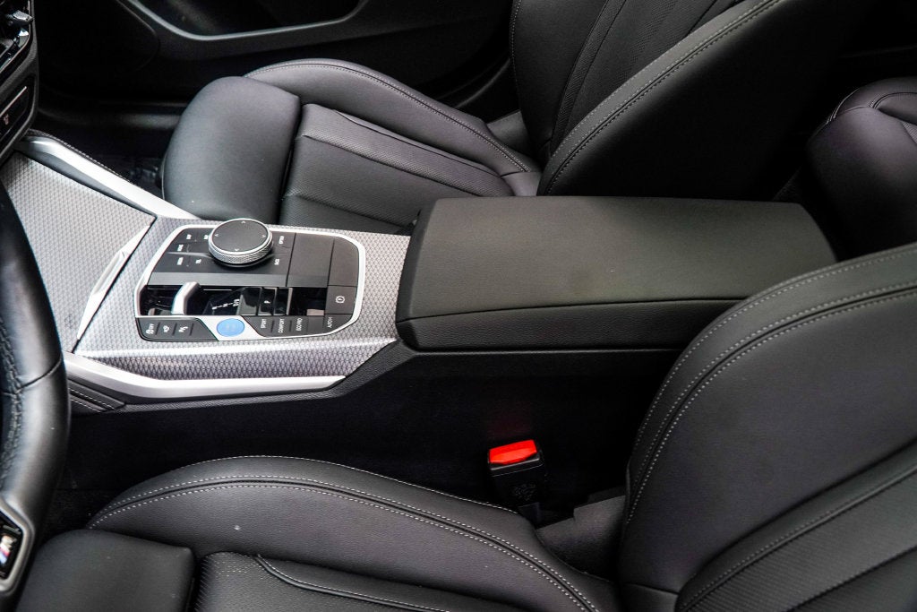 2025 BMW i4 xDrive40