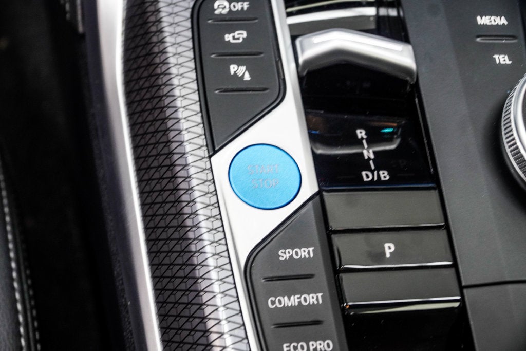 2025 BMW i4 xDrive40