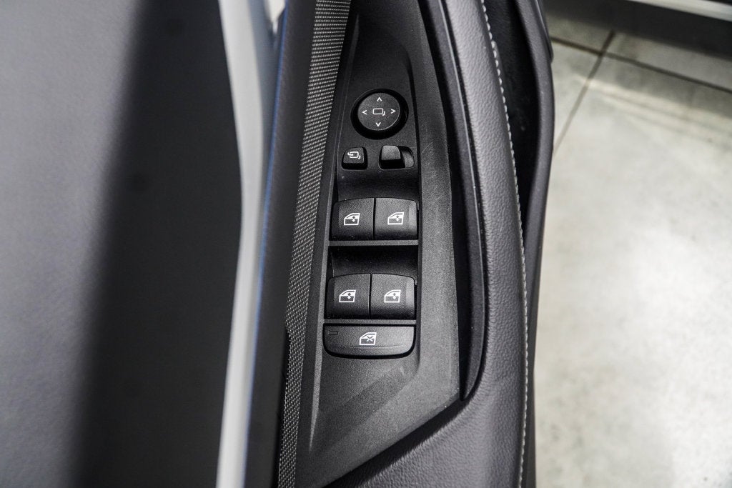 2025 BMW i4 xDrive40