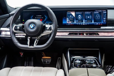 2025 BMW i7 xDrive60