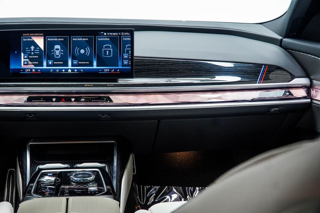 2025 BMW i7 xDrive60