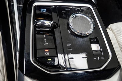 2025 BMW i7 xDrive60