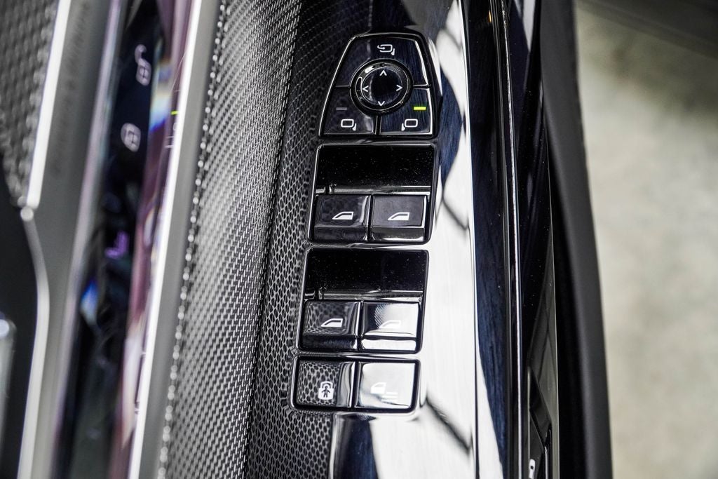 2025 BMW i7 xDrive60