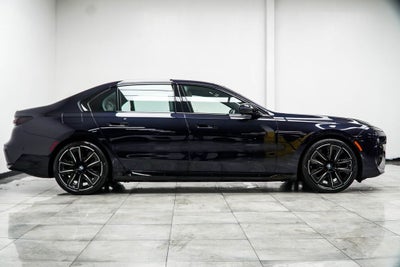 2025 BMW i7 xDrive60