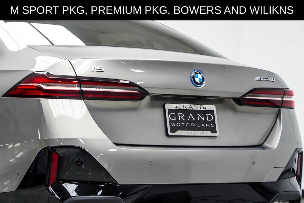 2026 BMW i5 eDrive40