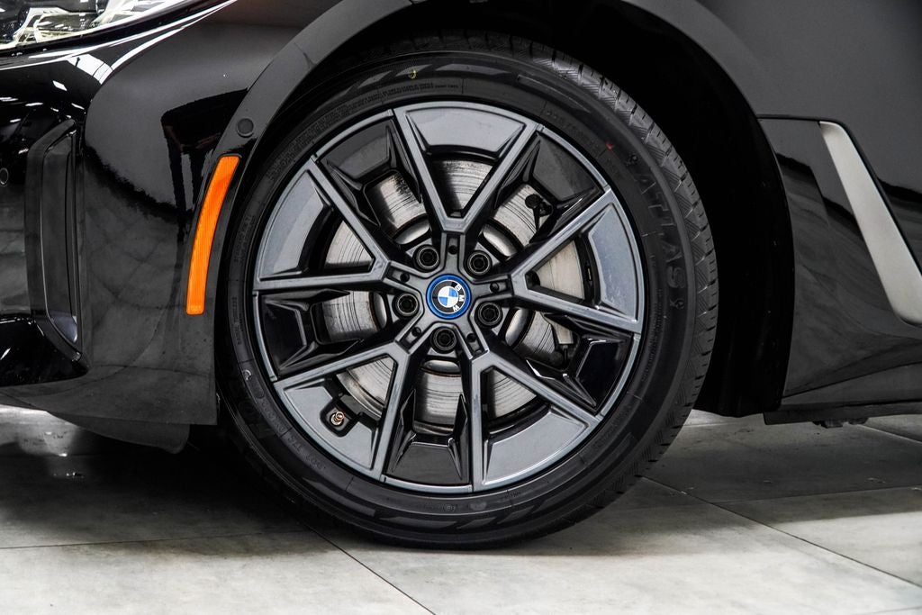 2023 BMW i4 eDrive40