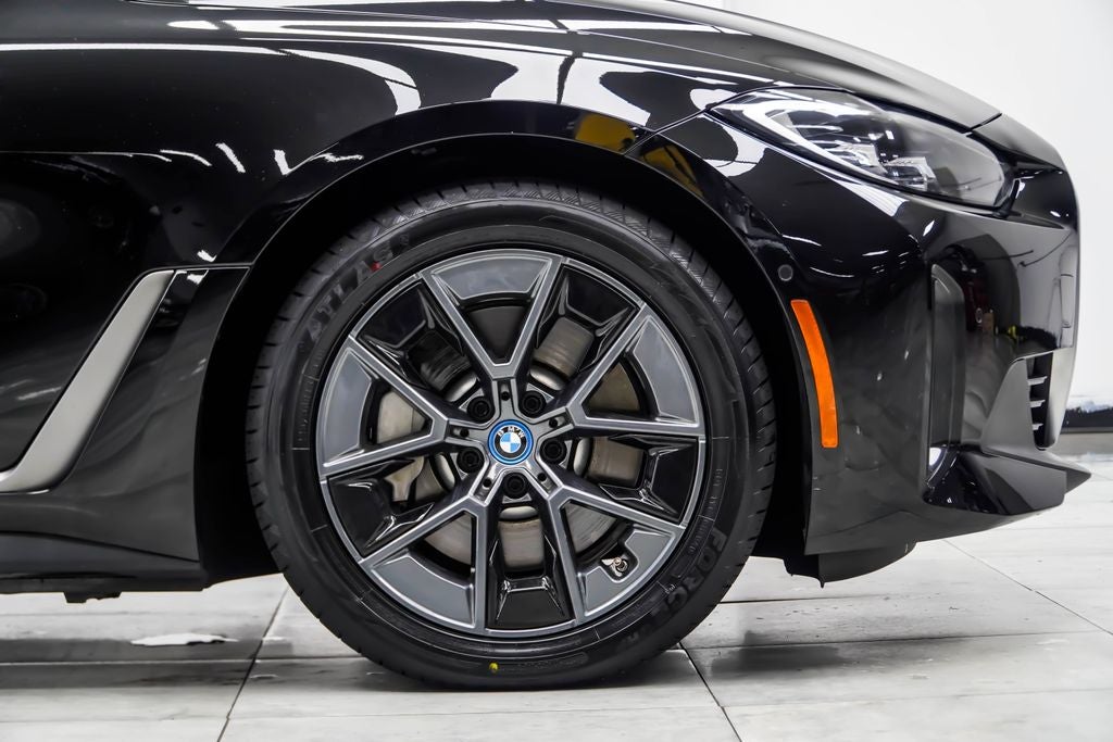 2023 BMW i4 eDrive40