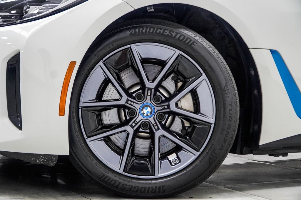 2023 BMW i4 eDrive40