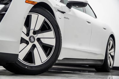2024 Porsche Taycan Base