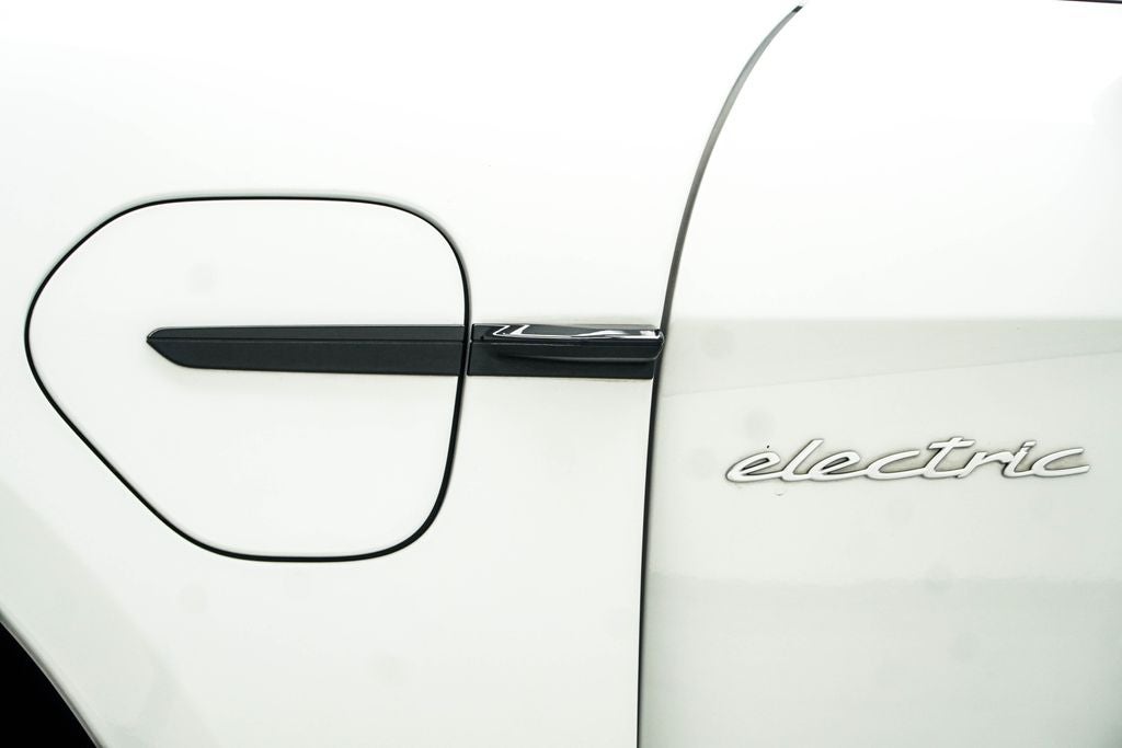 2024 Porsche Taycan Base