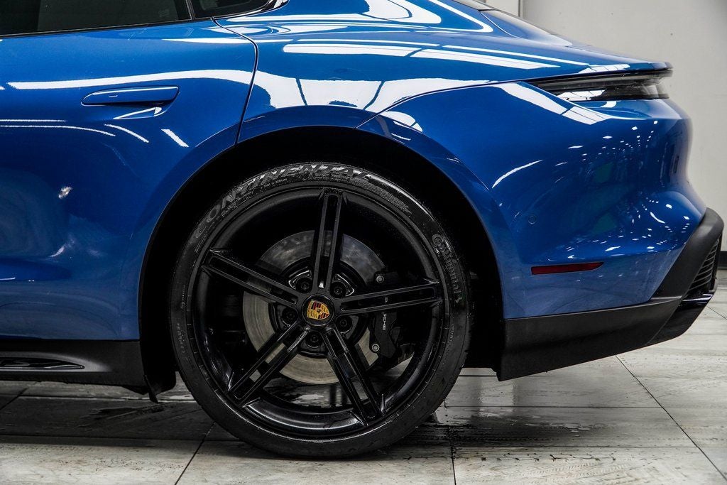 2022 Porsche Taycan GTS