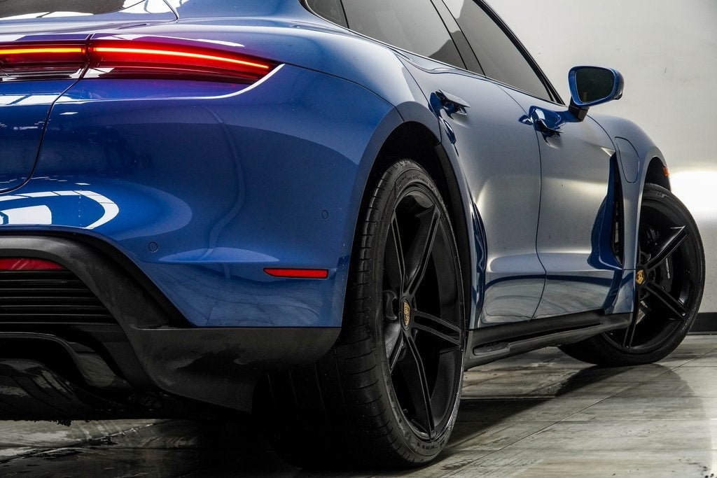 2022 Porsche Taycan GTS