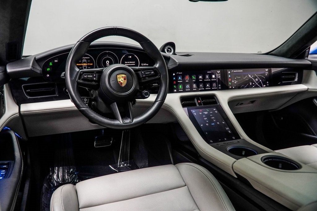 2022 Porsche Taycan GTS