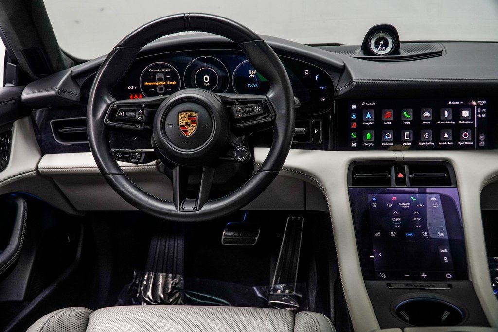 2022 Porsche Taycan GTS