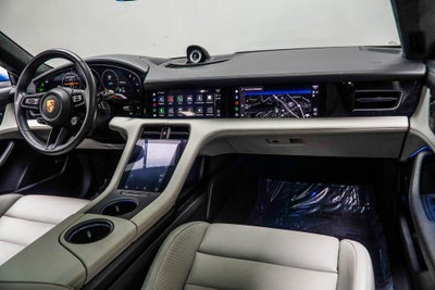 2022 Porsche Taycan GTS