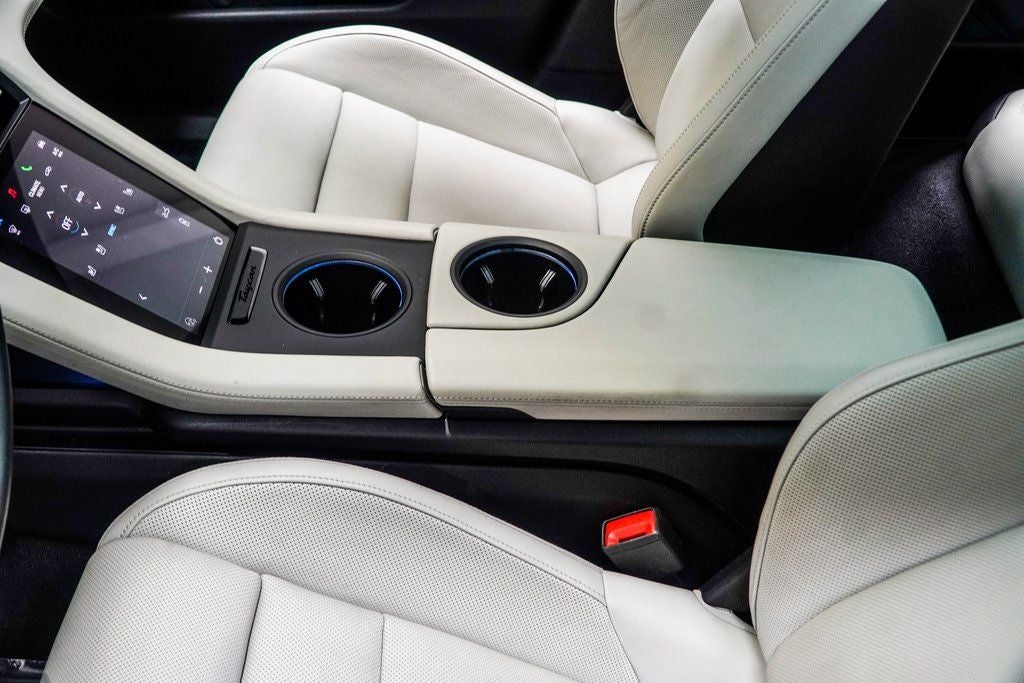 2022 Porsche Taycan GTS