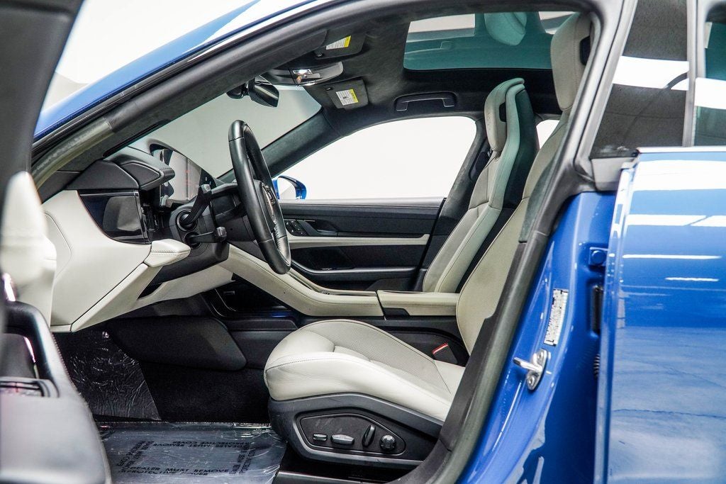 2022 Porsche Taycan GTS