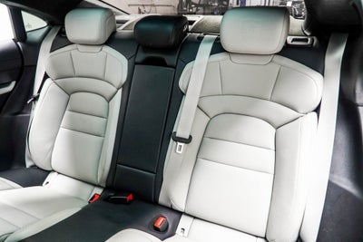 2022 Porsche Taycan GTS