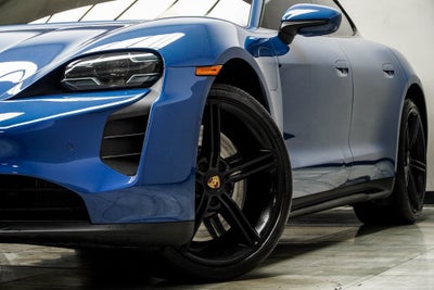 2022 Porsche Taycan GTS