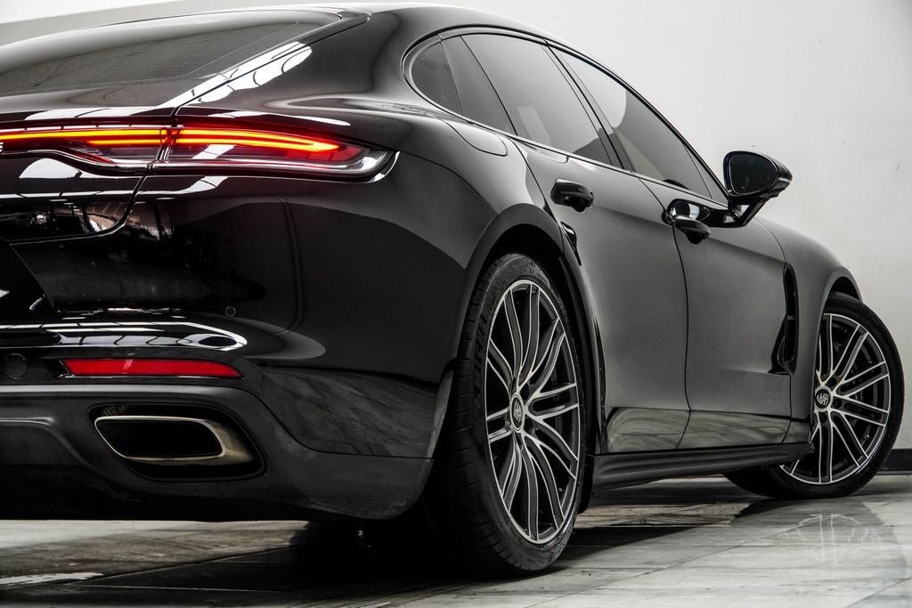 2021 Porsche Panamera Base