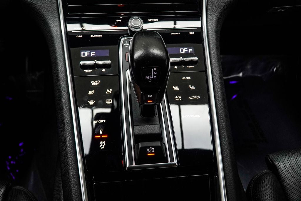 2021 Porsche Panamera Base