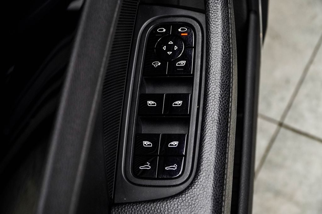 2021 Porsche Panamera Base