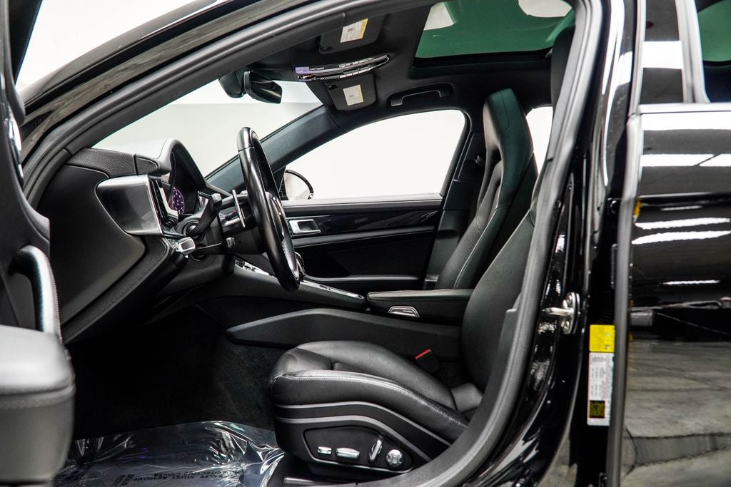 2021 Porsche Panamera Base