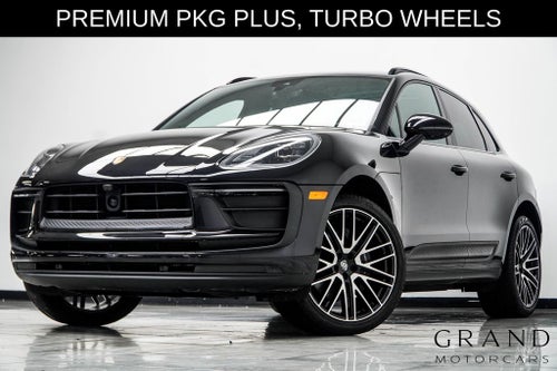 2022 Porsche Macan Base