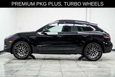 2022 Porsche Macan Base