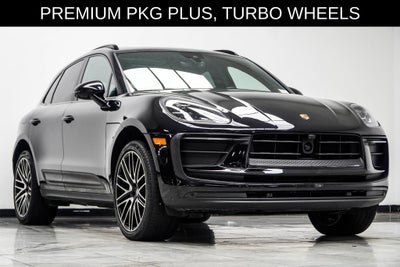 2022 Porsche Macan Base