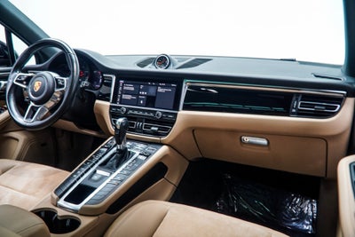 2021 Porsche Macan Base