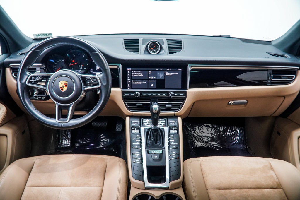 2021 Porsche Macan Base