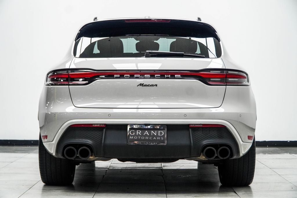 2023 Porsche Macan Base