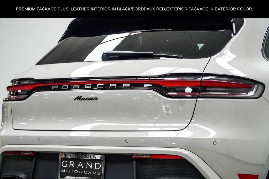 2023 Porsche Macan Base