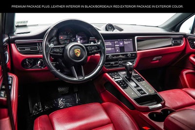 2023 Porsche Macan Base