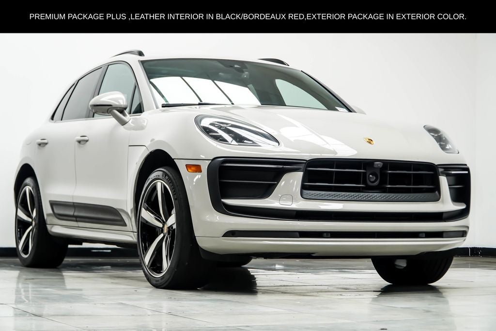 2023 Porsche Macan Base