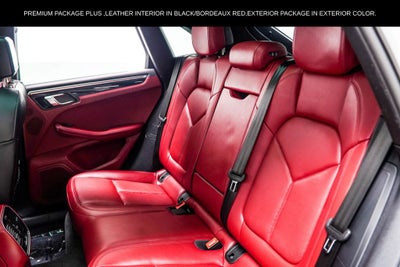 2023 Porsche Macan Base
