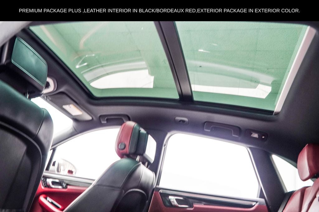 2023 Porsche Macan Base