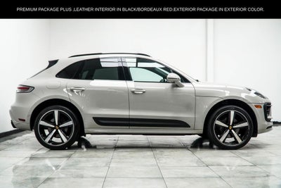 2023 Porsche Macan Base