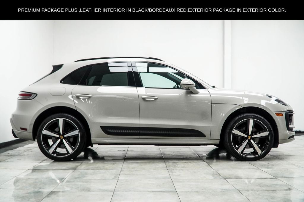 2023 Porsche Macan Base