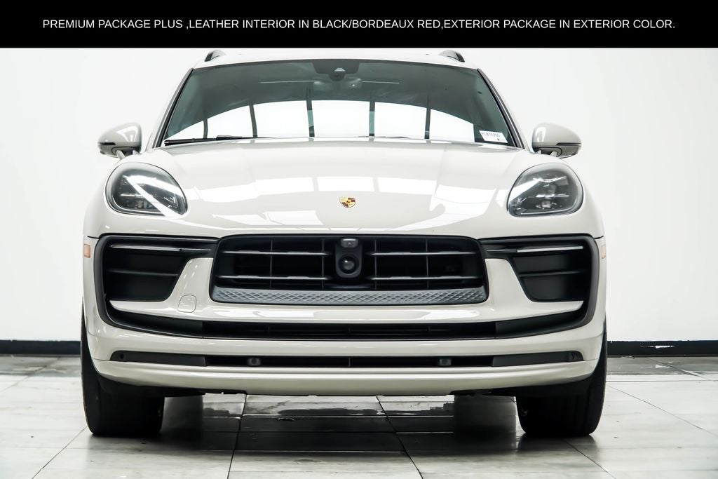2023 Porsche Macan Base