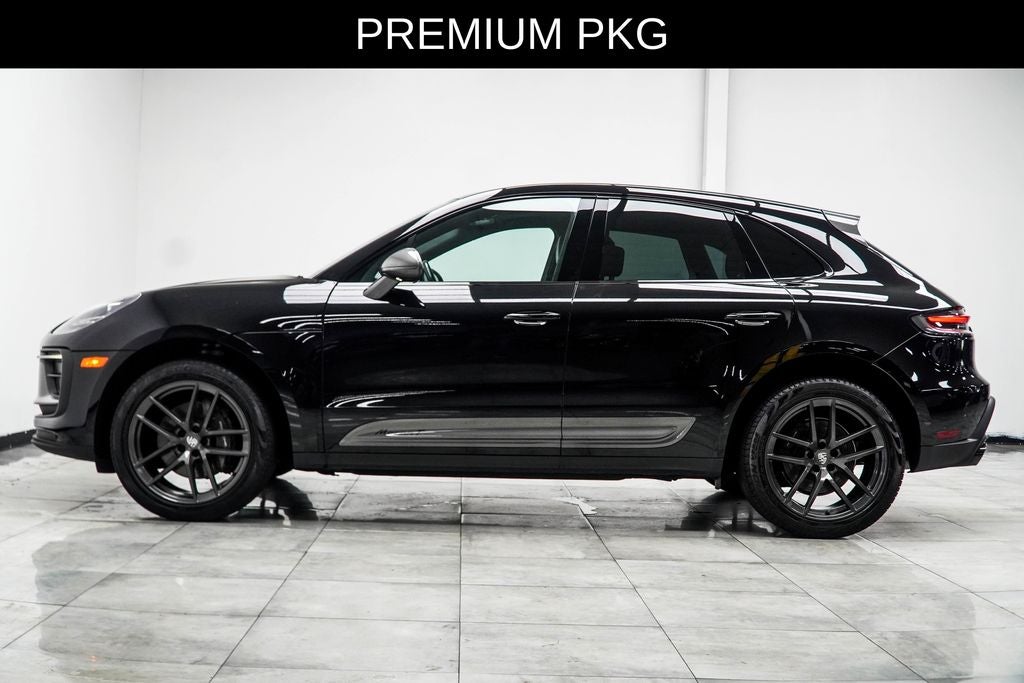 2023 Porsche Macan T