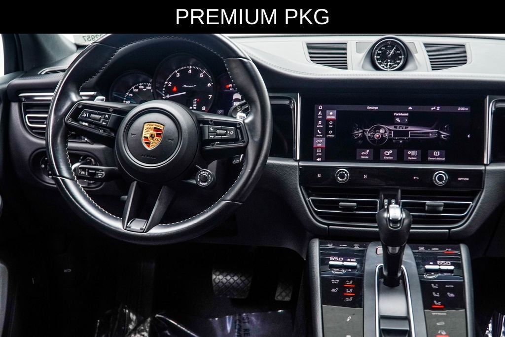 2023 Porsche Macan T